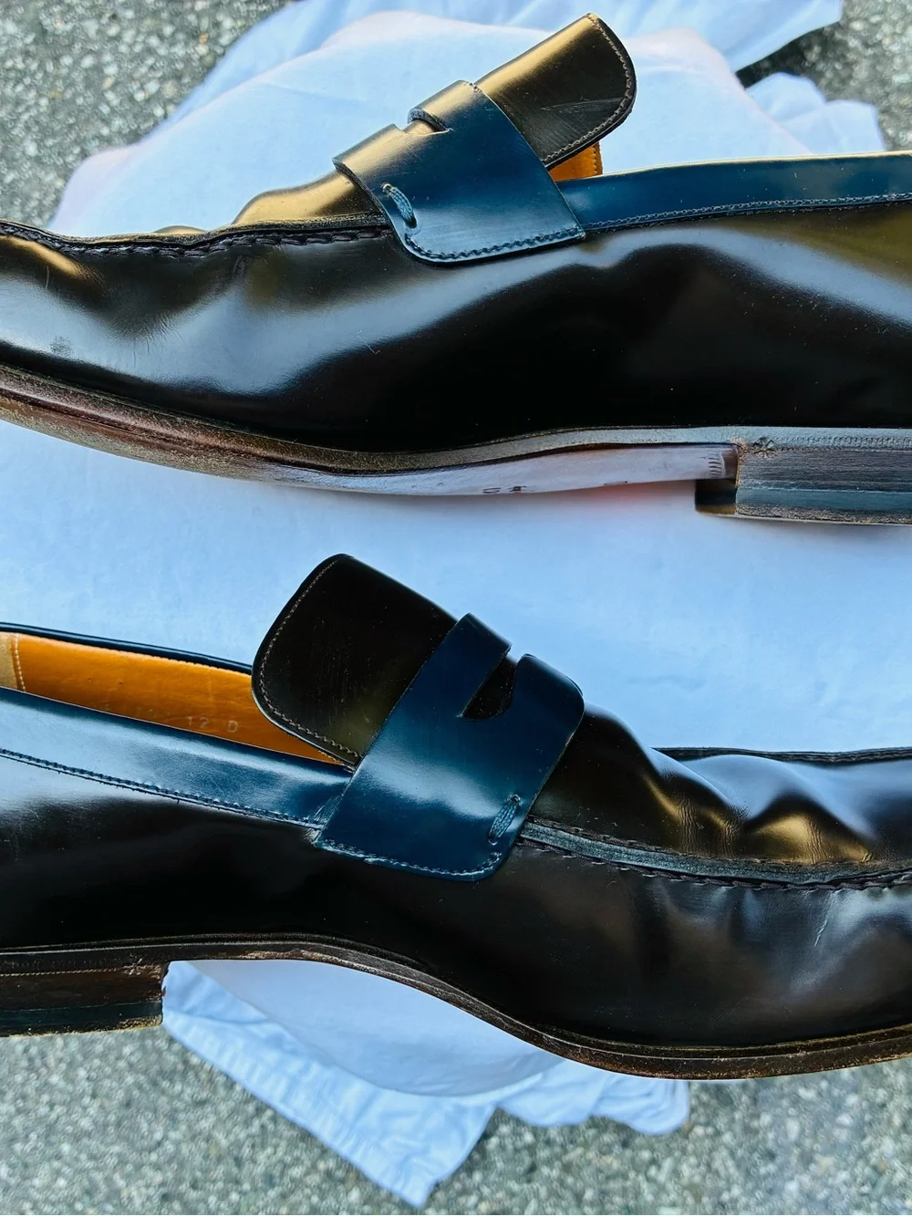 Gucci Men’s Chestnut & Navy Two-tone Penny Loafers, size 13